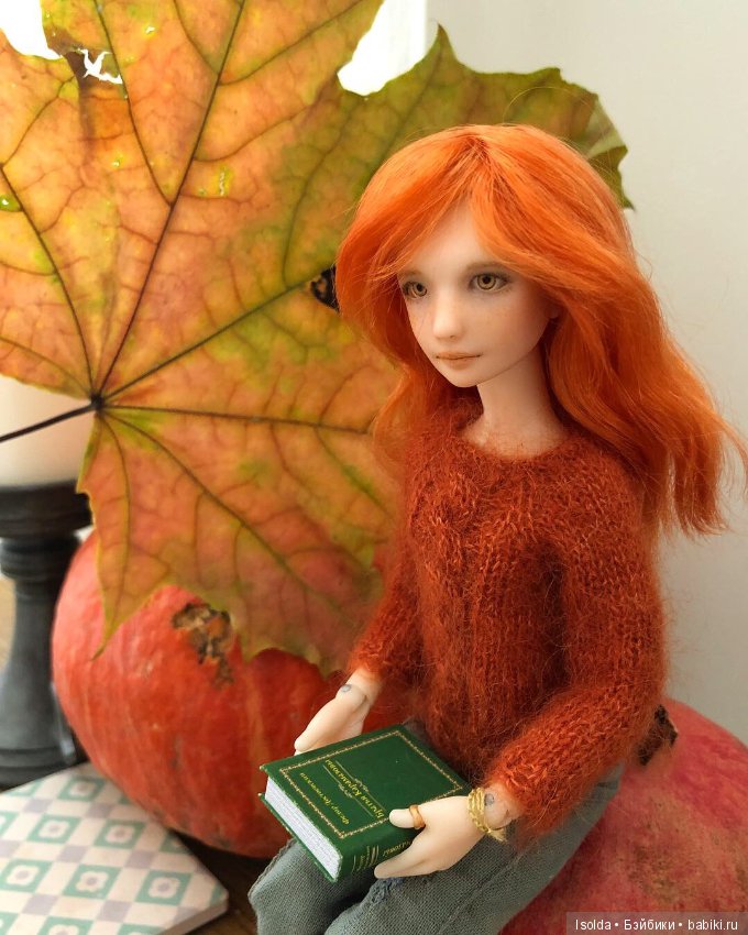 На ковре из желтых листьев (фото 5)