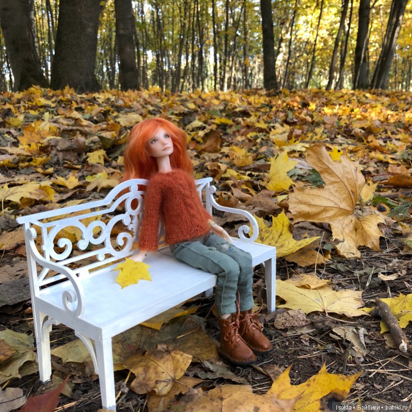 На ковре из желтых листьев (фото 2)