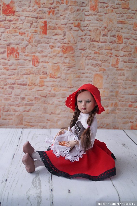 Красная шапочка. Шарнирная кукла из фарфора Светланы Кузнецовой (фото 10)