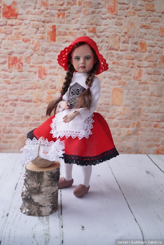 Красная шапочка. Шарнирная кукла из фарфора Светланы Кузнецовой (фото 5)