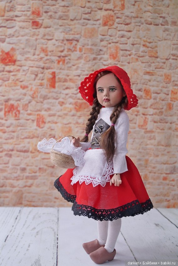 Красная шапочка. Шарнирная кукла из фарфора Светланы Кузнецовой (фото 2)