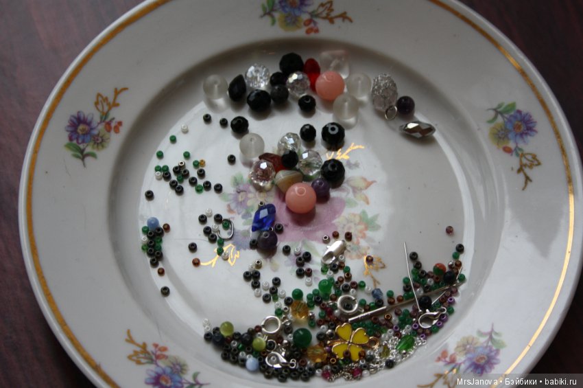 Украшения для кукол — Как сделать аксессуары для кукол: сумки (фото 10)