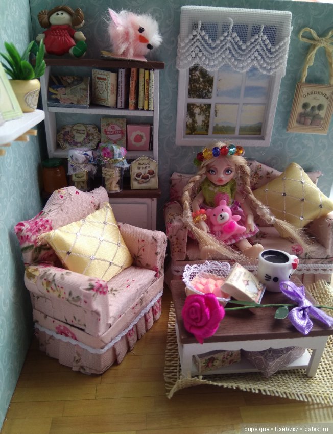 Аленка от Anfisatoys в своем домике - румбоксе (фото 8)