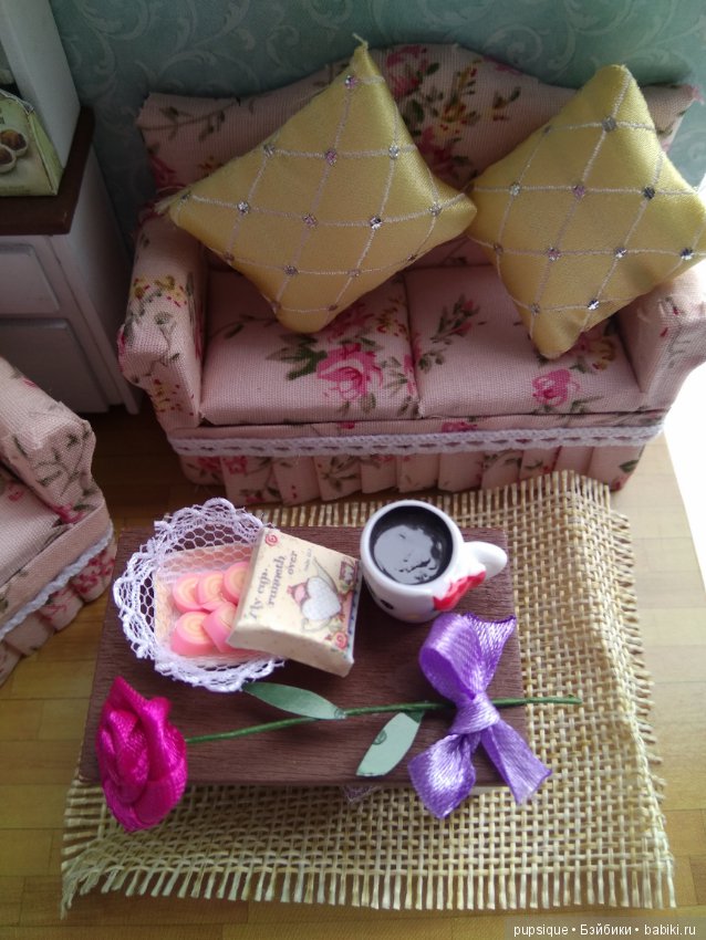 Аленка от Anfisatoys в своем домике - румбоксе (фото 2)