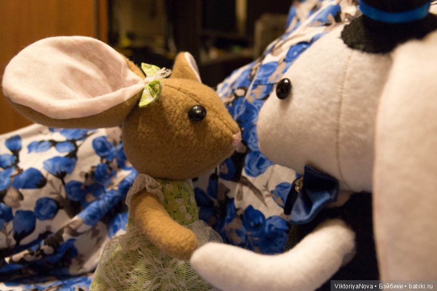 Кролик "Ричард" — Текстильные игрушки и примитивы: кофейные (фото 2)