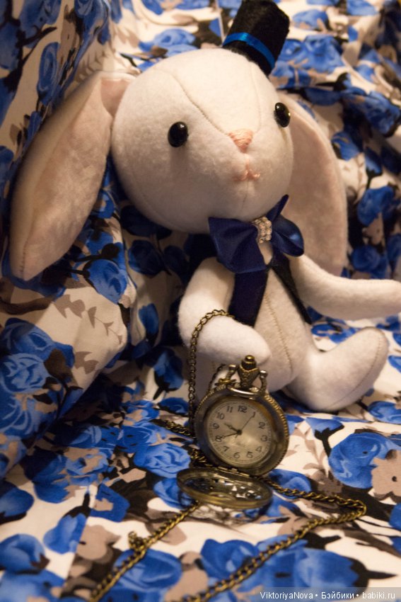 Кролик "Ричард" — Текстильные игрушки и примитивы: кофейные