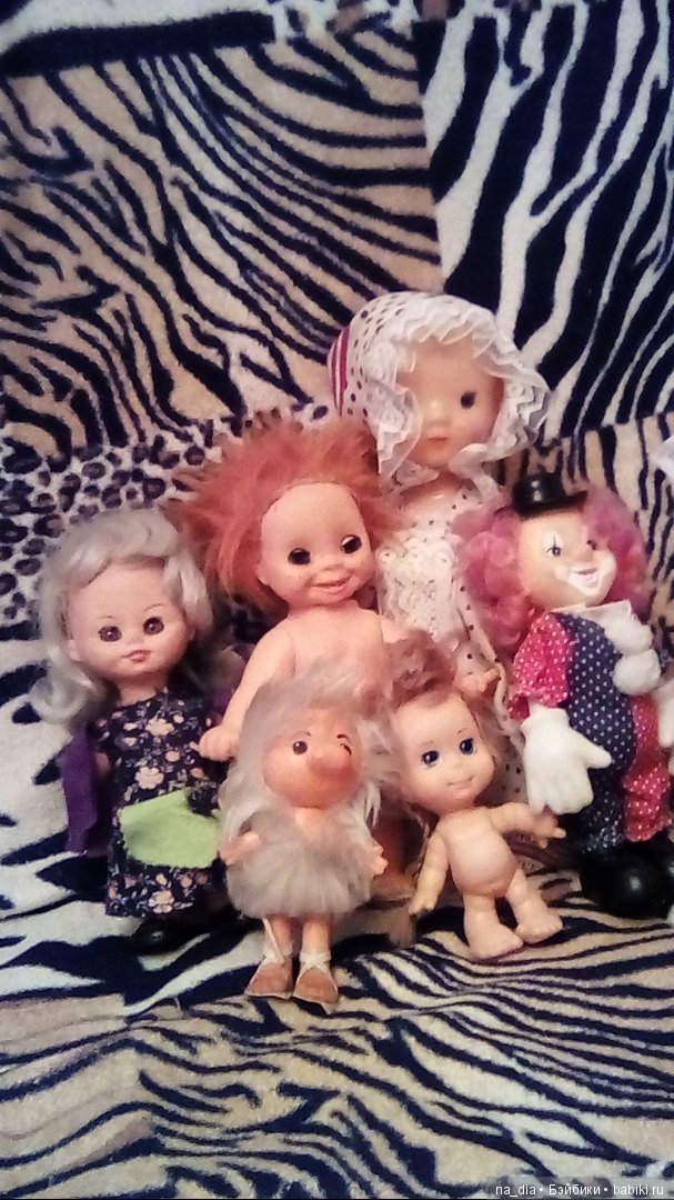 Разбираю старые залежи игрушек. Подскажите что за куклы (фото 5)