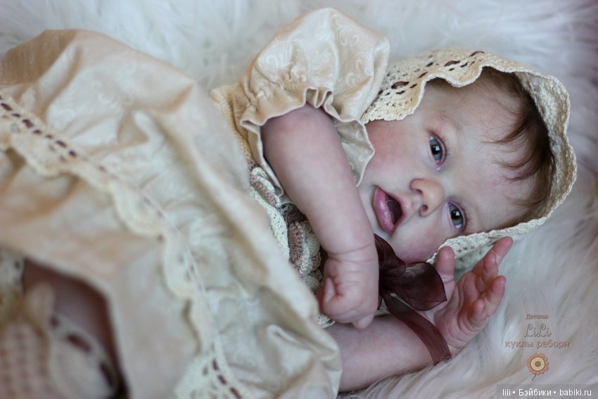 Малышка Пенни в красивом наряде (фото 7)