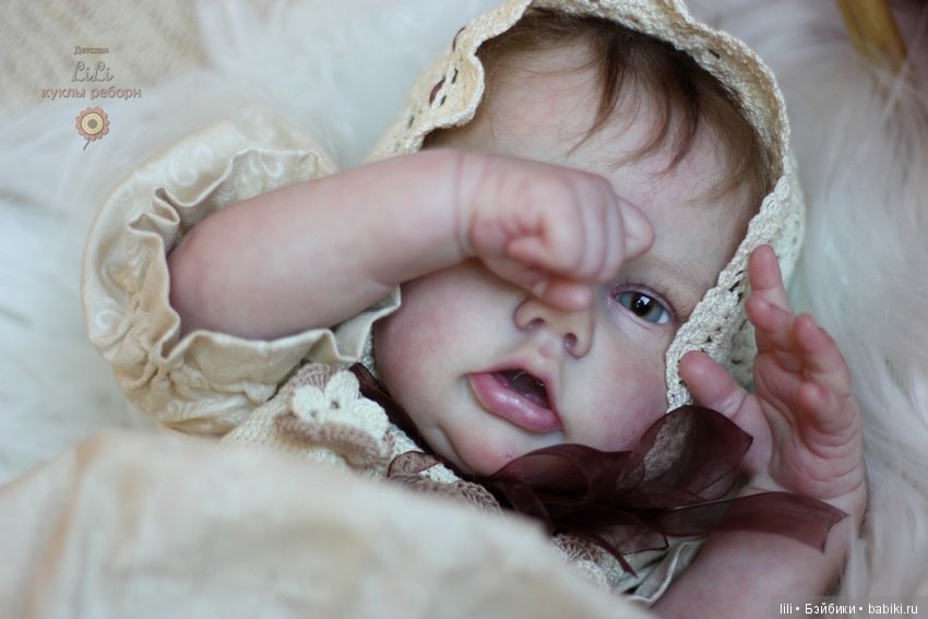 Малышка Пенни в красивом наряде (фото 10)