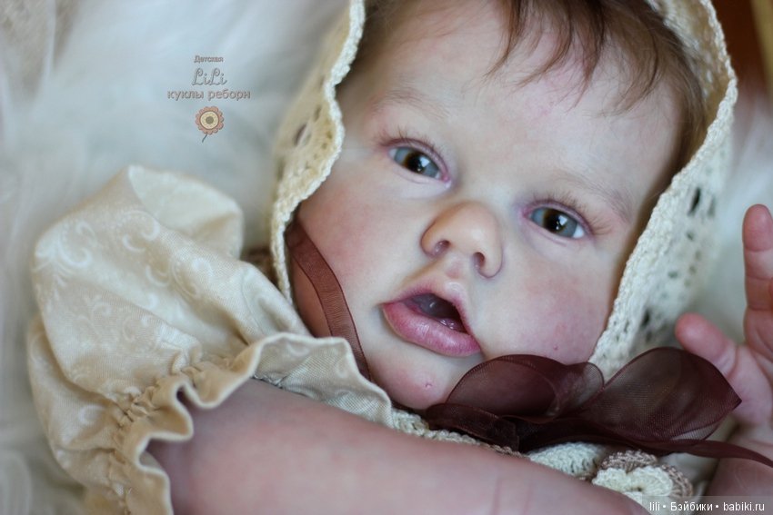 Малышка Пенни в красивом наряде (фото 5)