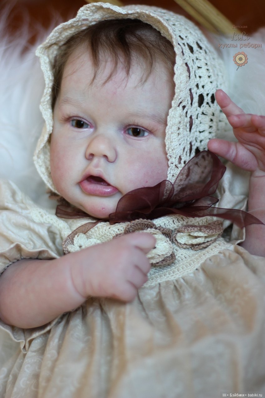 Малышка Пенни в красивом наряде (фото 3)