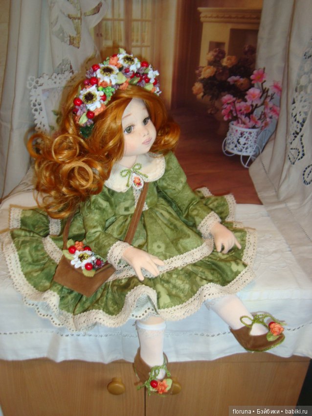 Маленькая Анжелика. Текстильная авторская кукла (фото 5)