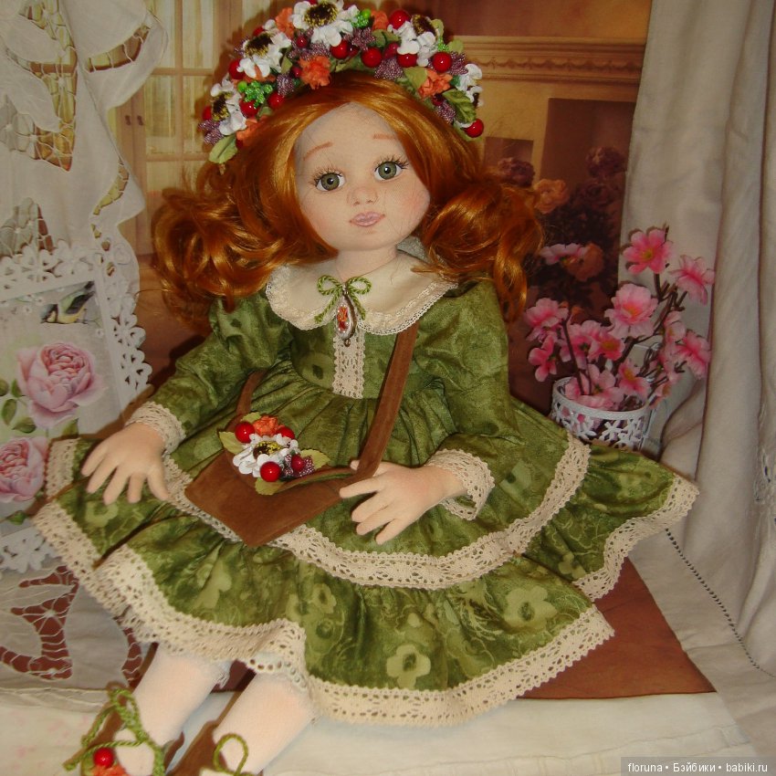 Маленькая Анжелика. Текстильная авторская кукла (фото 3)