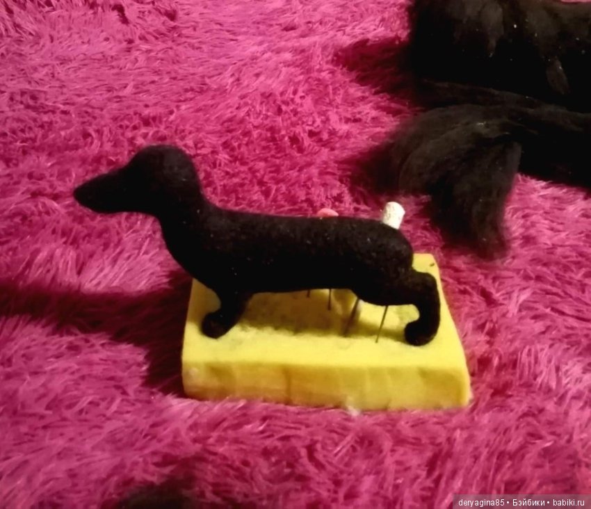 Такса в процессе — Валяные игрушки из шерсти: сухое валяние