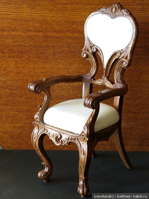 Резное кресло — Мебель для кукол и домиков: фото