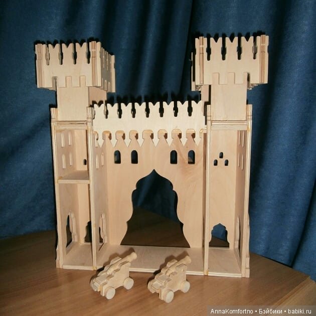 Замки-крепости — Аксессуары для кукол своими руками: идеи (фото 3)