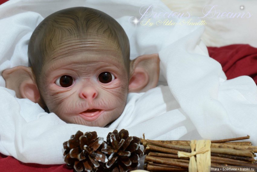 Cheeky Monkey скульптора Phil Donnelly, автор прототипа Abbie Annette (фото 3)