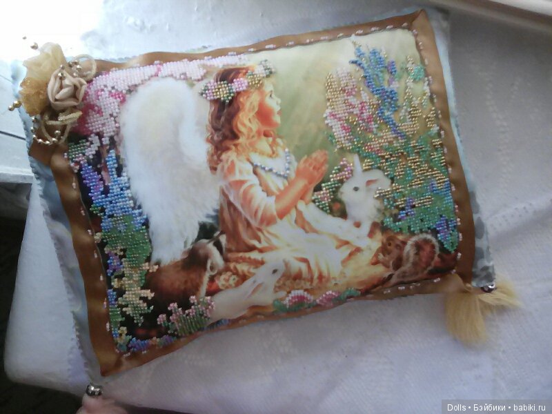 Моя вышивка бисером. Аксессуары для кукол (фото 6)