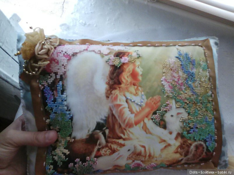 Моя вышивка бисером. Аксессуары для кукол (фото 9)