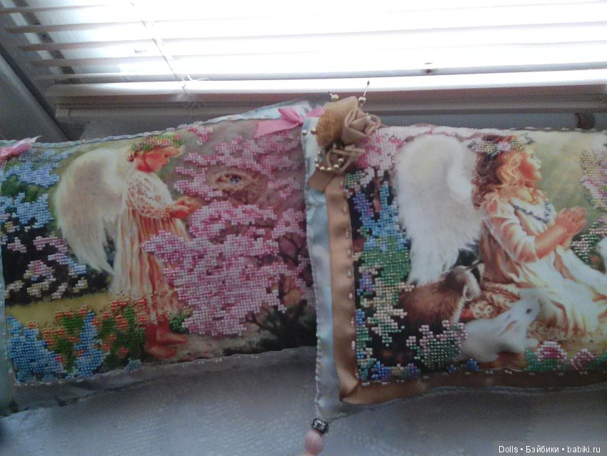 Моя вышивка бисером. Аксессуары для кукол (фото 4)