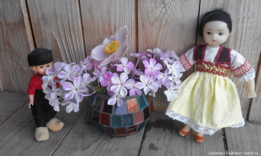 Кто про что,а я про вазочки