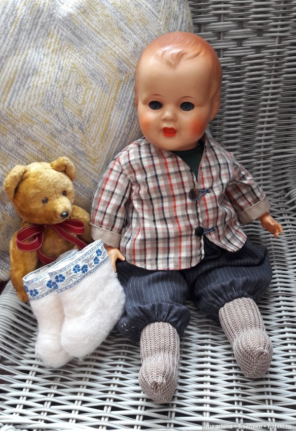 Одежки для Сережки — Редкие антикварные куклы и реплики: воск (фото 2)