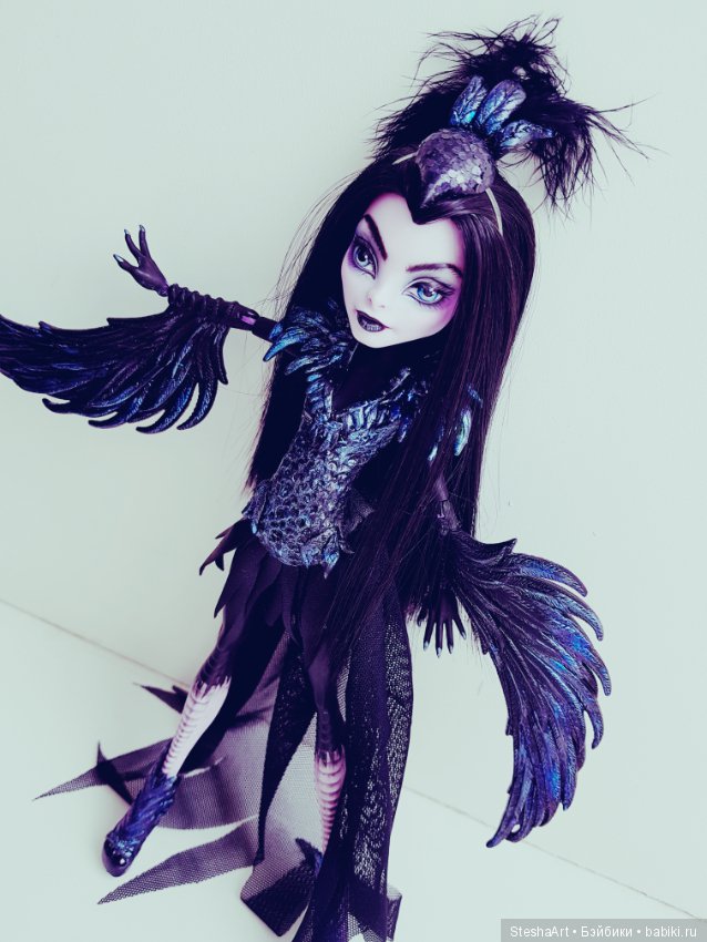 Аксессуары и одежда для кукол Monster High (Школа Монстров)