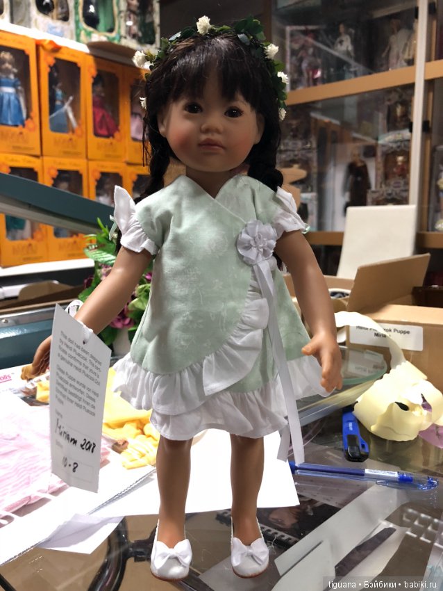 Плюшки в магазине — Куклы Heidi Plusczok (Хайди/Хейди Плюсчок) — фото
