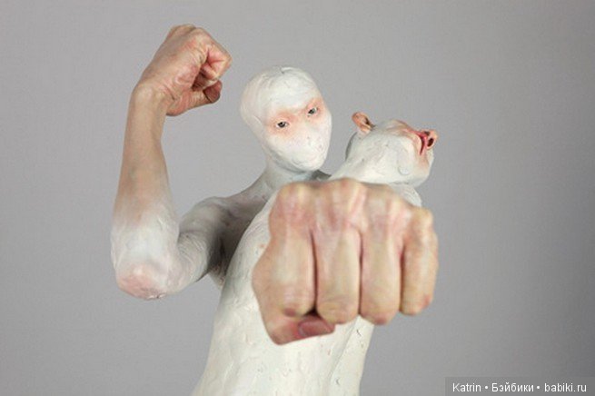 Современный скульптор Choi Xooang