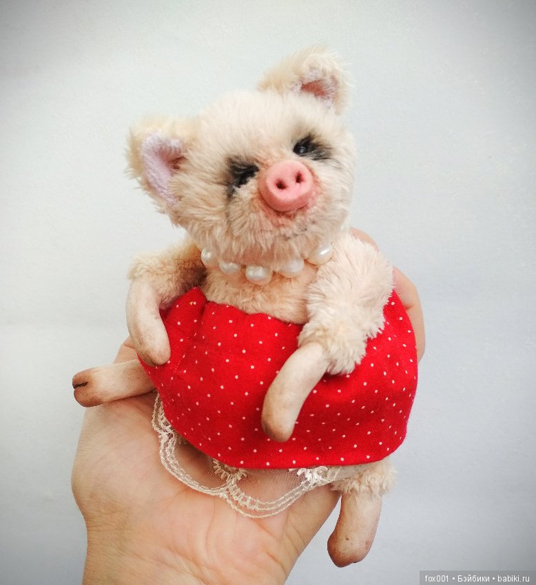 Аксиньюшка, символ года — Авторские игрушки из разных материалов: синельная проволока (фото 7)