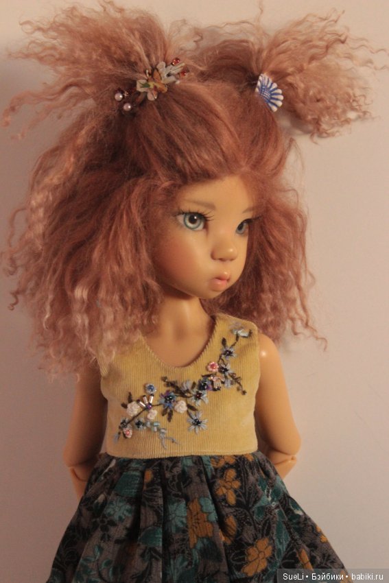 Ну и пара костюмов для МСД Кайе Виггз (фото 4)