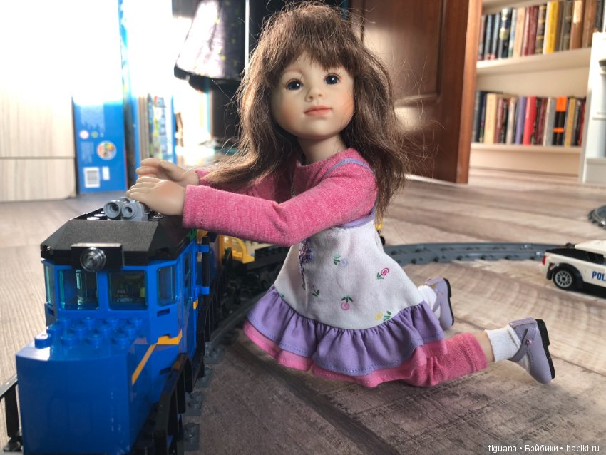 Веселая девочка Иффи и ее игры (фото 5)