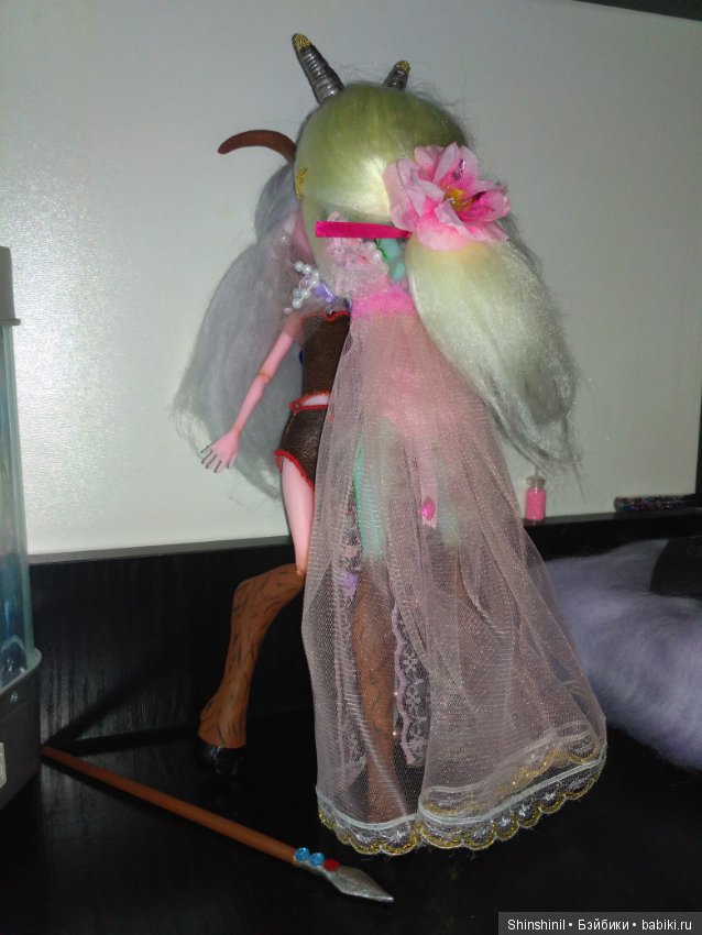 За кадром — ООАК Monster High и Ever After High: репейнт (фото 7)