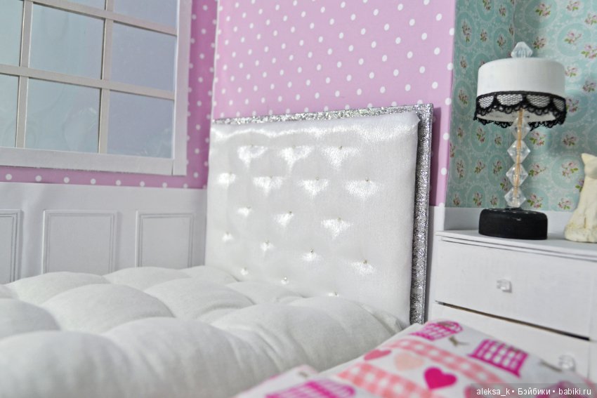 Новая кровать для Барби — Мебель для кукол и домиков: фото (фото 5)
