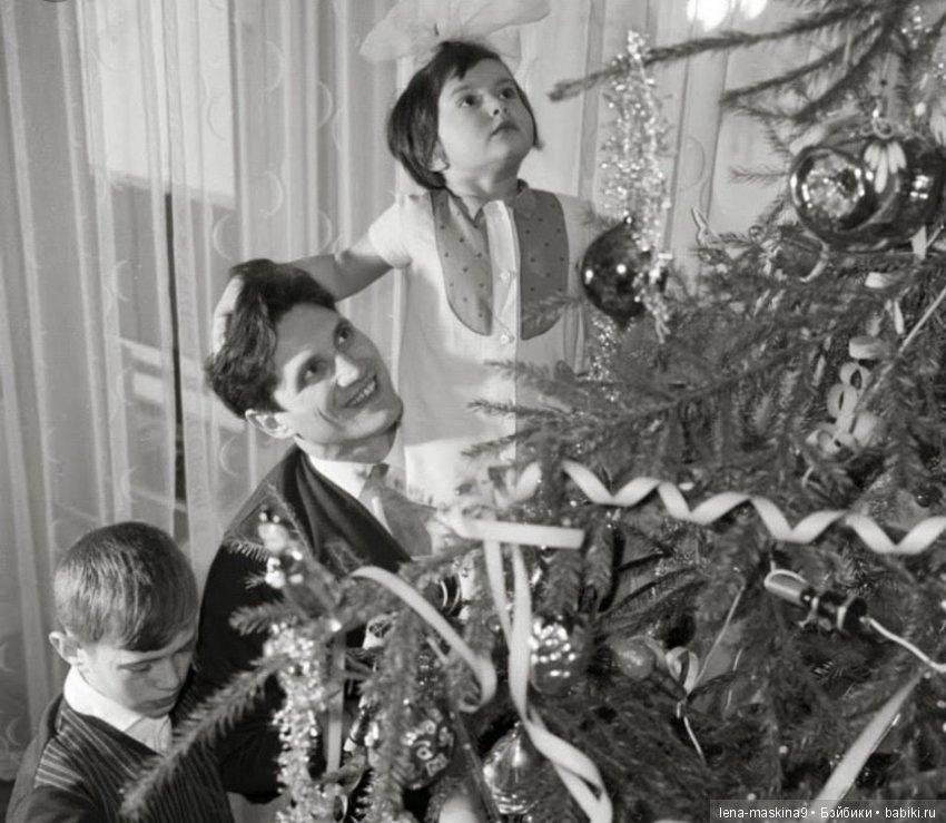 Новогодняя ёлка в СССР — Новый год и Рождество: праздничные фото кукол (фото 10)