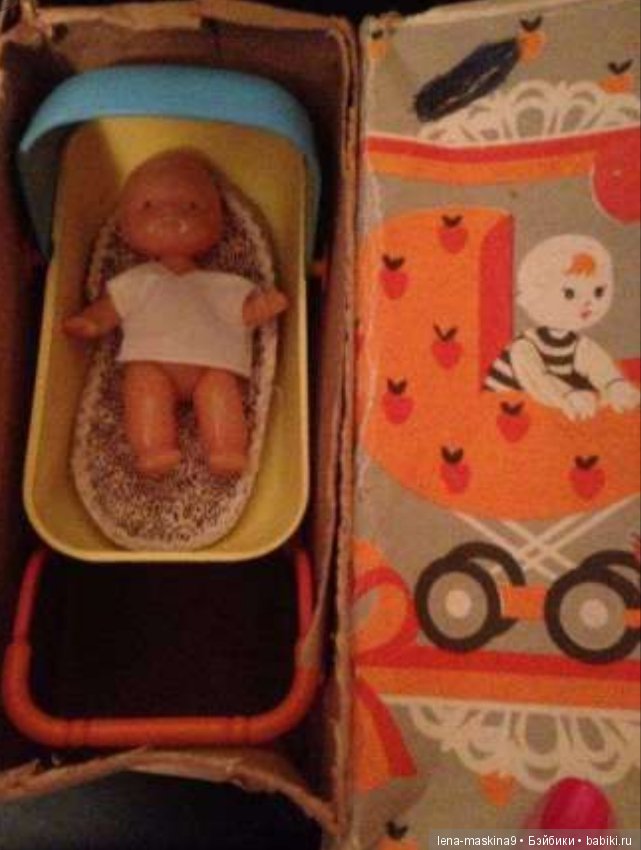 Винтажные коляски для кукол, прошлых лет