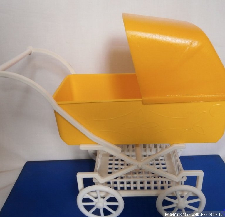 Винтажные коляски для кукол, прошлых лет