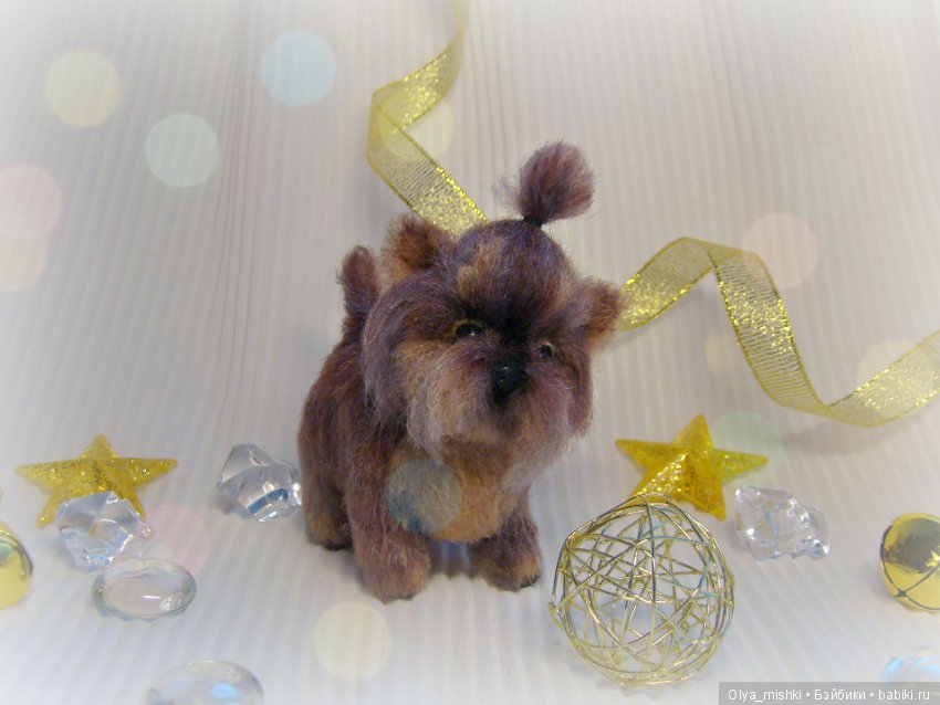 Щенок Йорик, авторская игрушка Ольги Чернухо