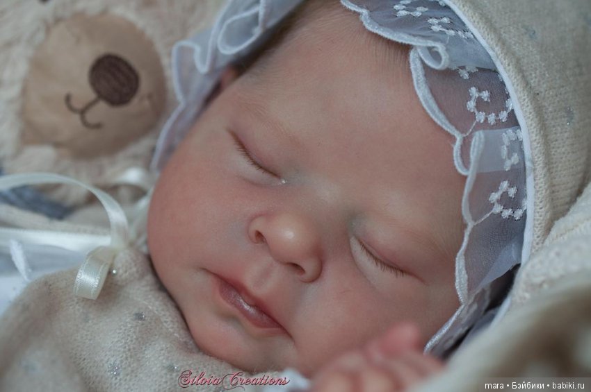 Luciano скульптора Cassie Ann Brace, автор прототипа Silvia Ezquerra