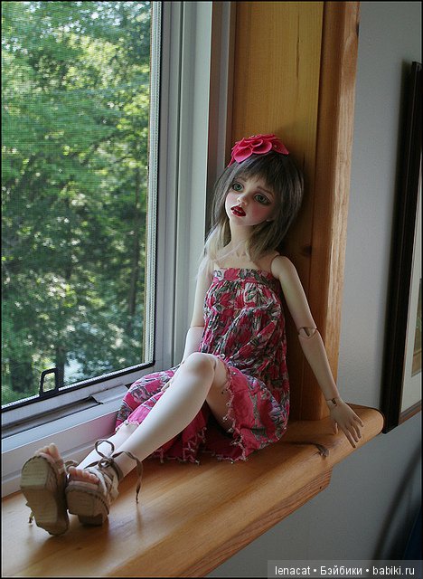 Мы говорим ей: До свидания