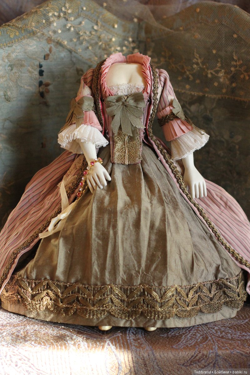 Марго I, французская модная/придворная кукла (фото 5)