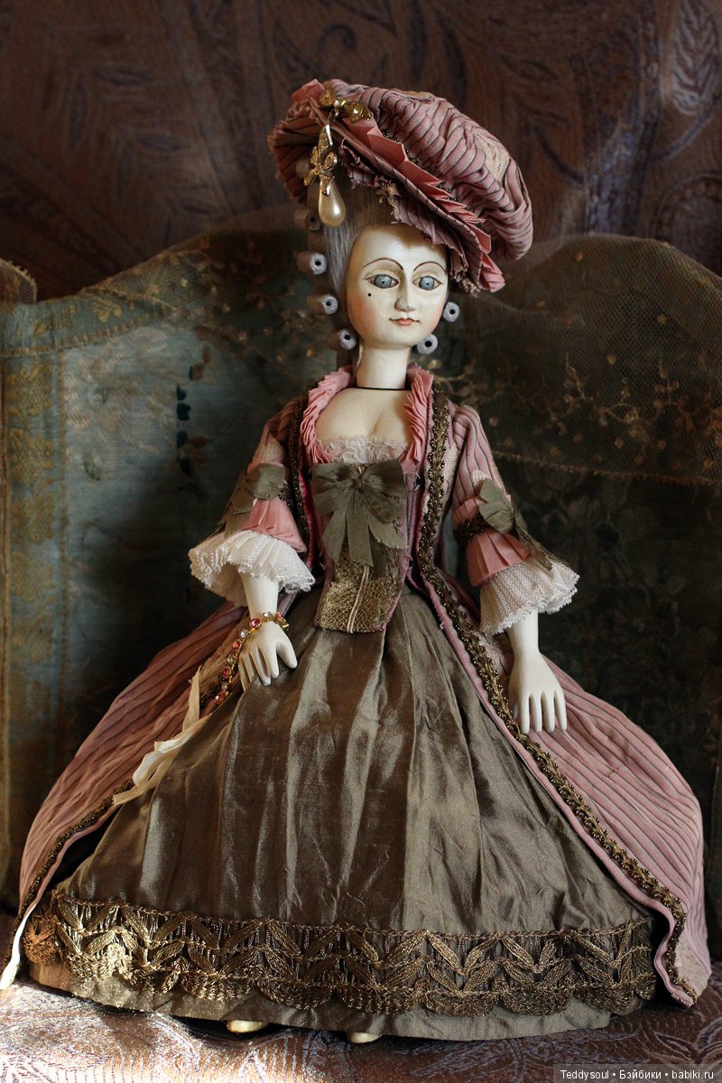 Марго I, французская модная/придворная кукла (фото 4)