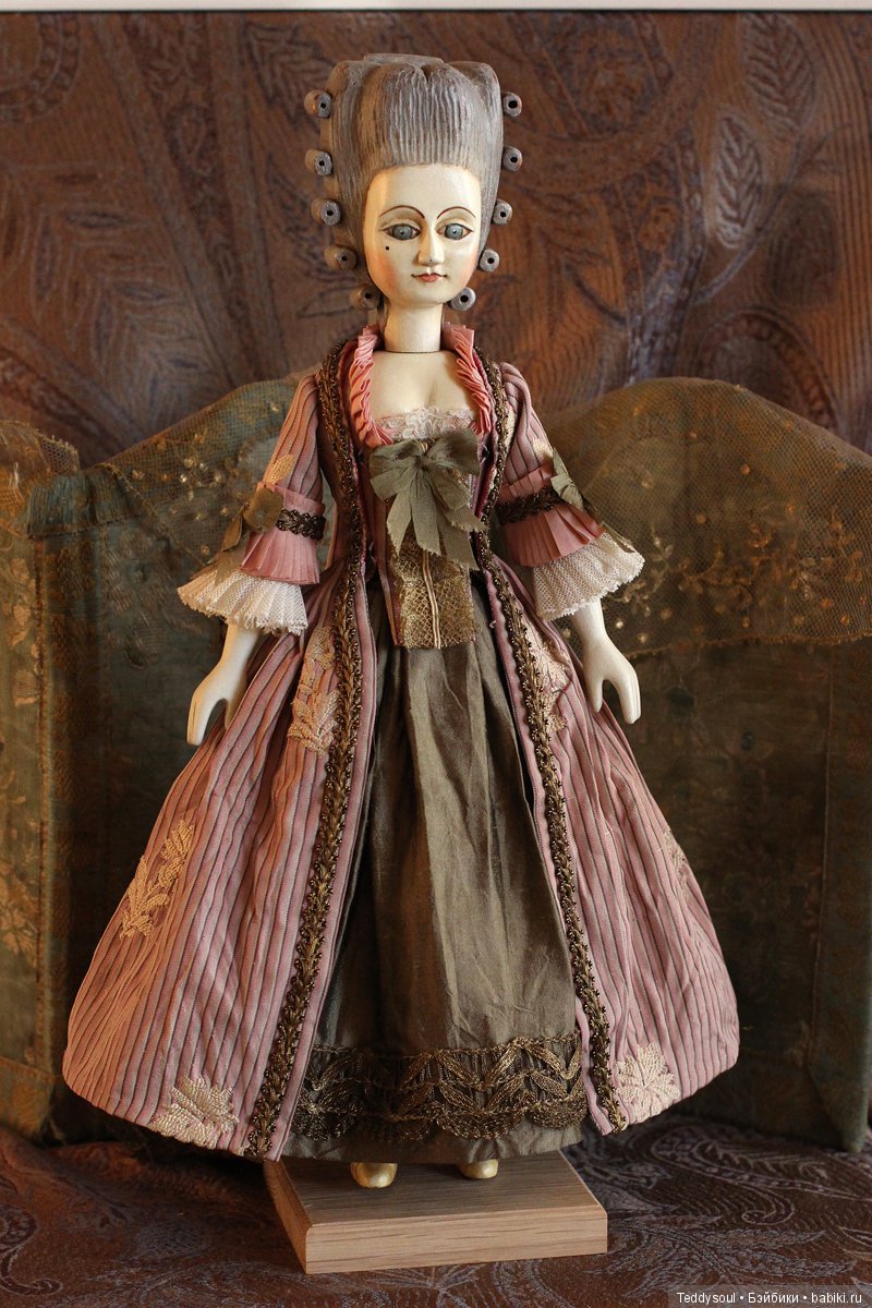 Марго I, французская модная/придворная кукла
