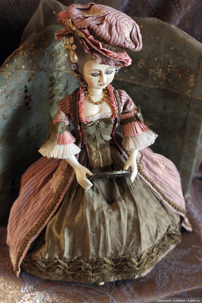 Марго I, французская модная/придворная кукла (фото 9)