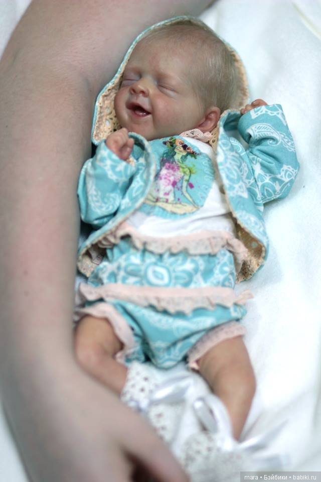 Salia скульптора Olga Auer