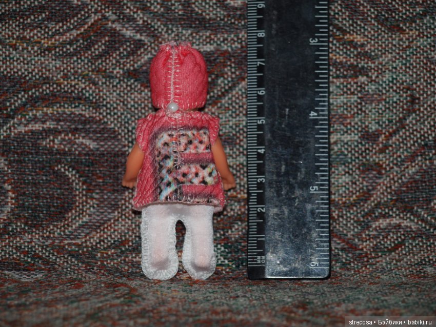 Разноцветное настроение или одеваем пупсиков