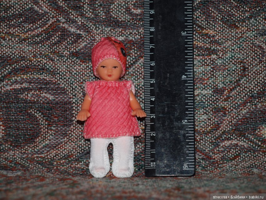 Разноцветное настроение или одеваем пупсиков