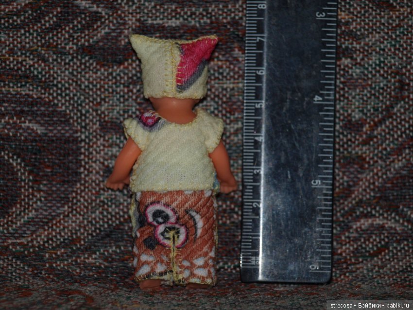 Разноцветное настроение или одеваем пупсиков