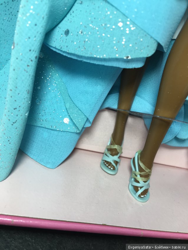 Коллекционная Barbie 2007, The Most Collectible Doll in the World (фото 9)