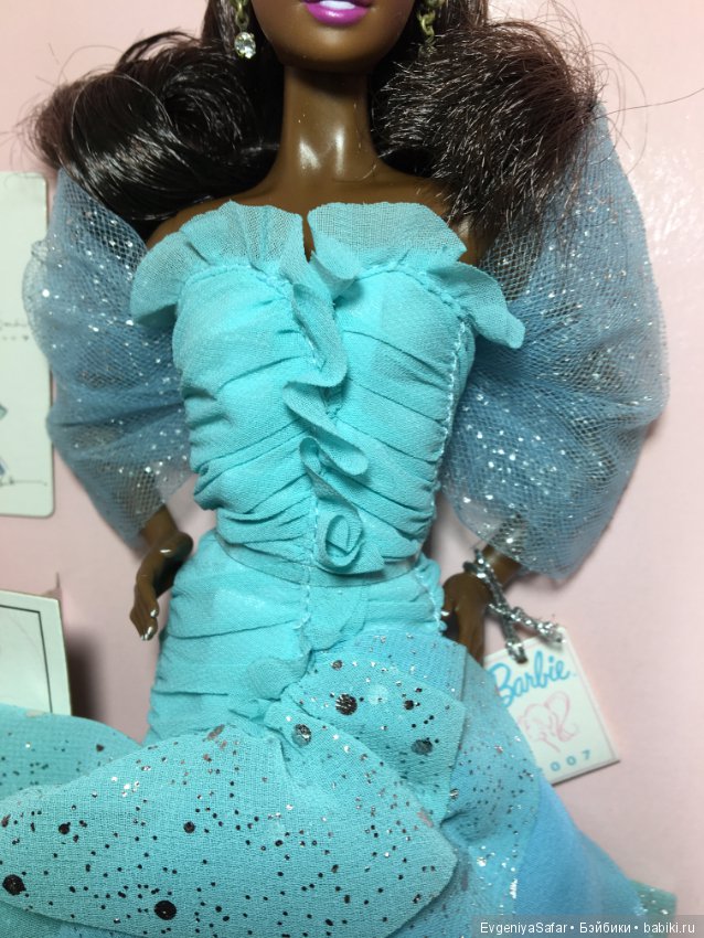 Коллекционная Barbie 2007, The Most Collectible Doll in the World (фото 7)